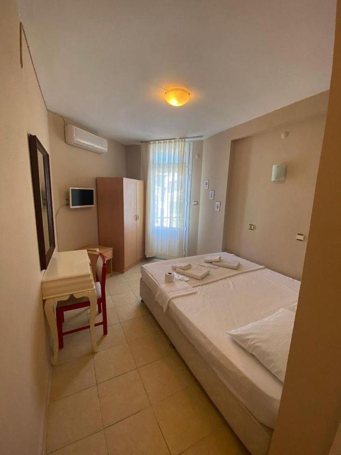 Nese Hotel Çeşme Extérieur photo